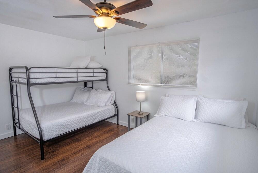 Explore Pearl 2br/2ba Near DT and Riverwalk - Room