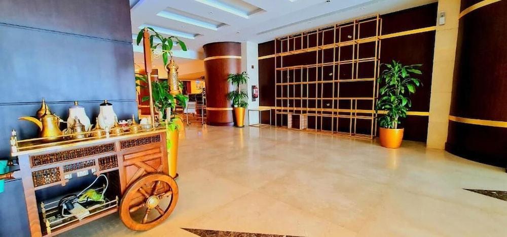 Al Ebaa Hotel - Lobby
