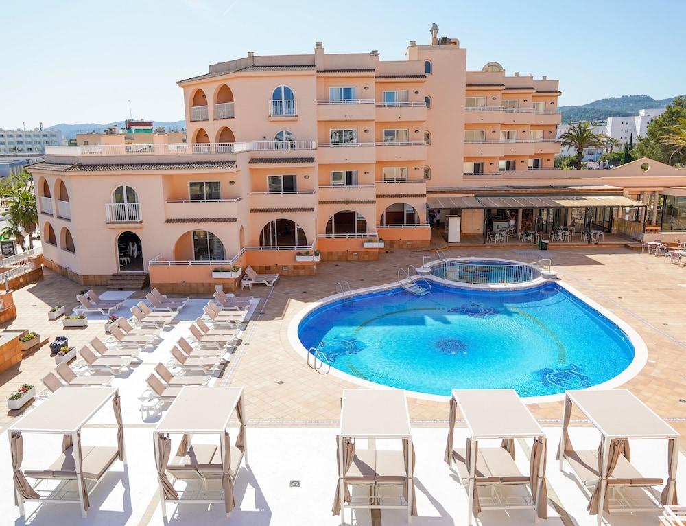 Rosamar Ibiza Hotel - Pool