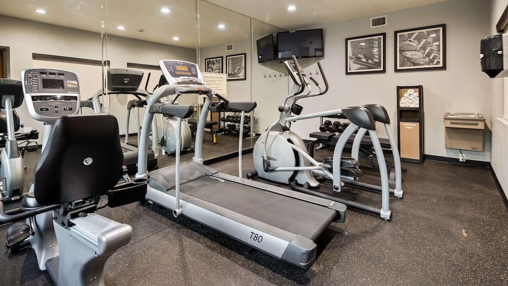 Best Western Plus Hill Country Suites - Fitness Facility