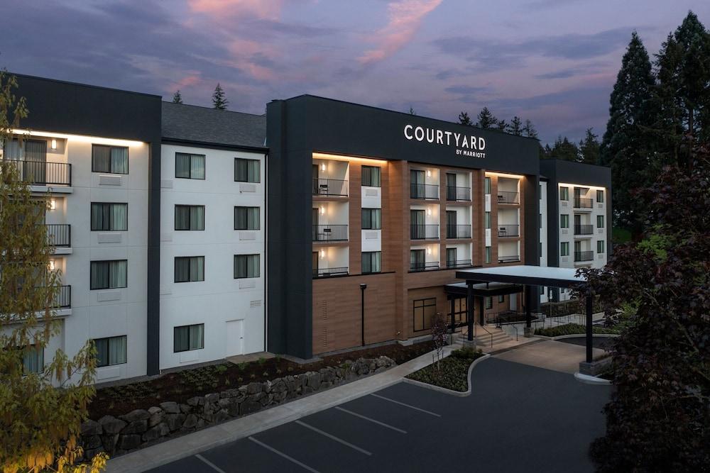 Courtyard by Marriott Portland Tigard - Featured Image