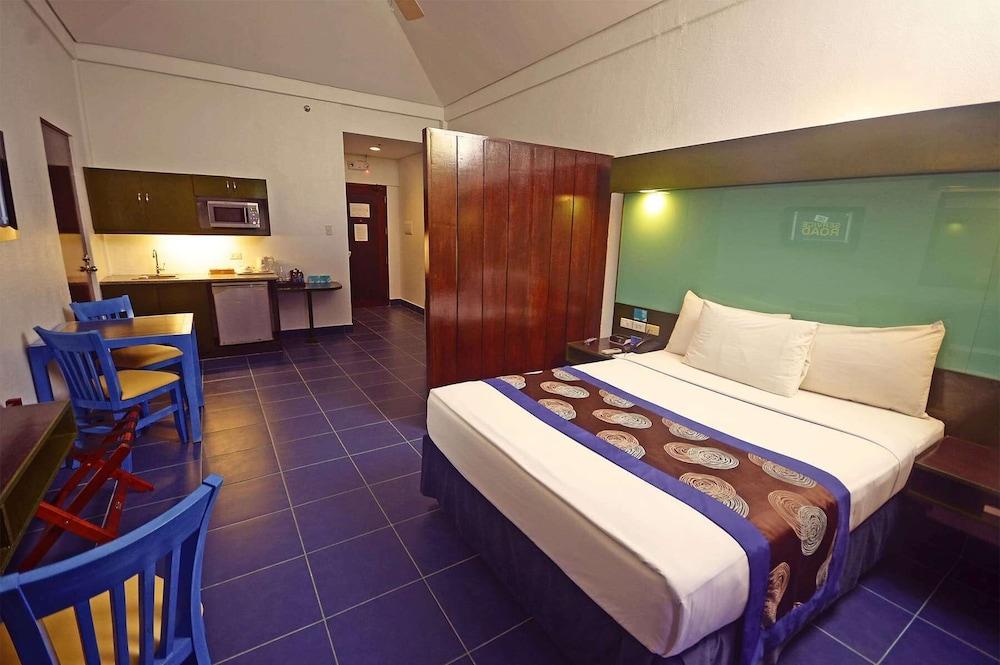 Microtel by Wyndham Puerto Princesa - Featured Image