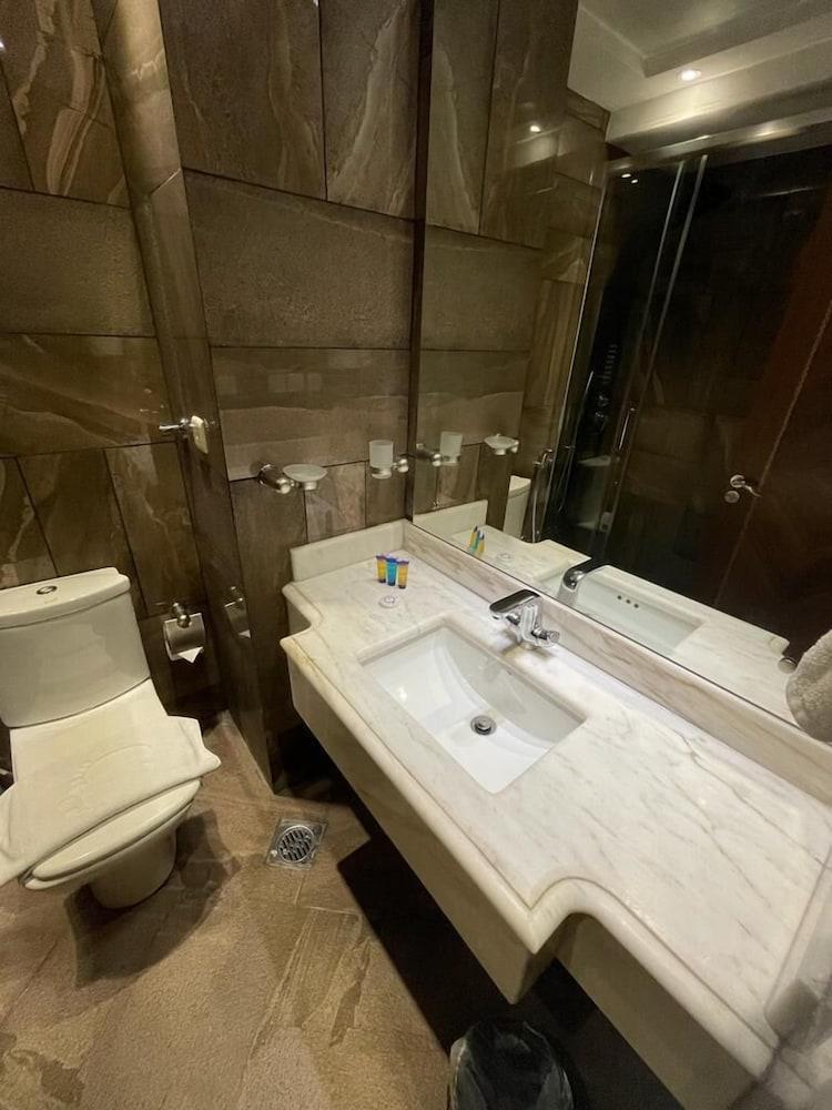 Karim Makkah Hotel - Bathroom
