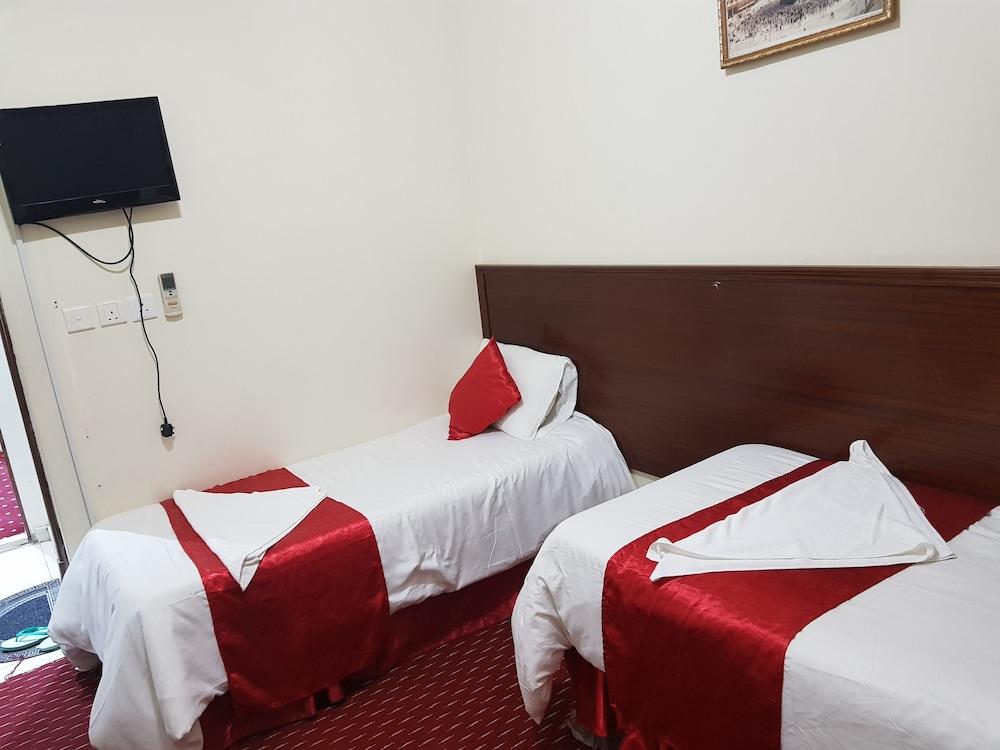 Arkan Al Safa Ajyad Hotel - Room