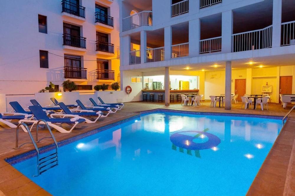 Hotel Galera - Outdoor Pool