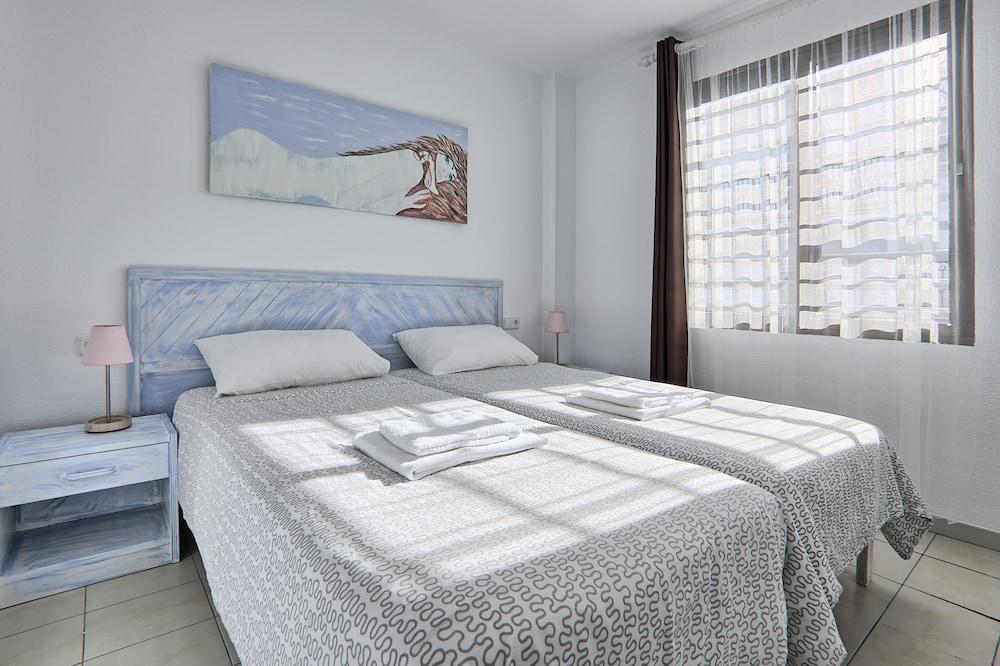All Suite Ibiza Aparthotel - Room
