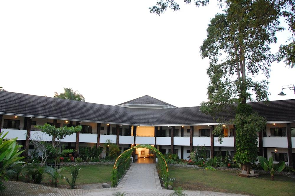 Balay Tuko Garden Inn - Exterior