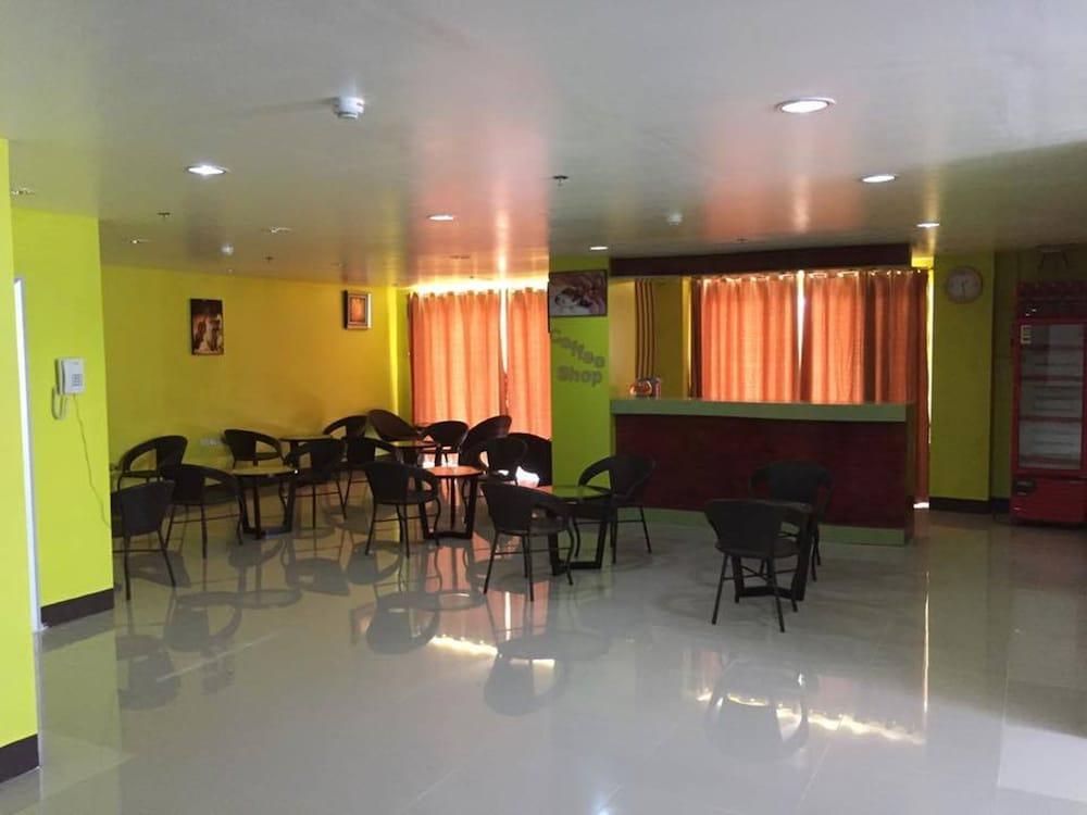 Jeamco Royal Hotel - Palawan - Interior