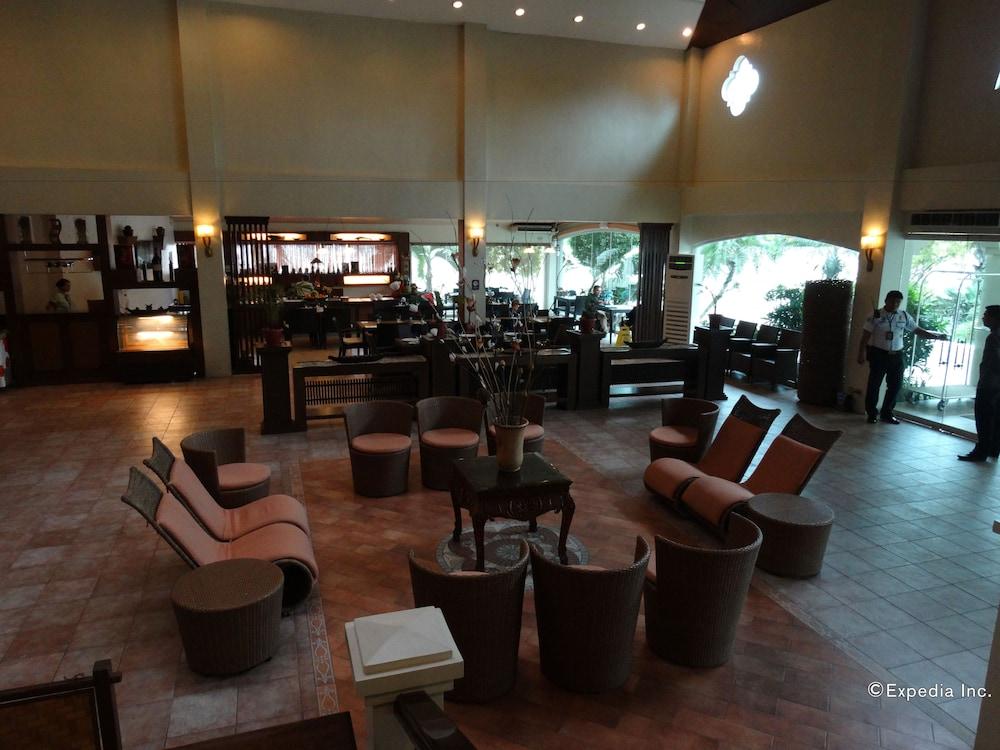 Citystate Asturias Hotel Palawan - Lobby Sitting Area