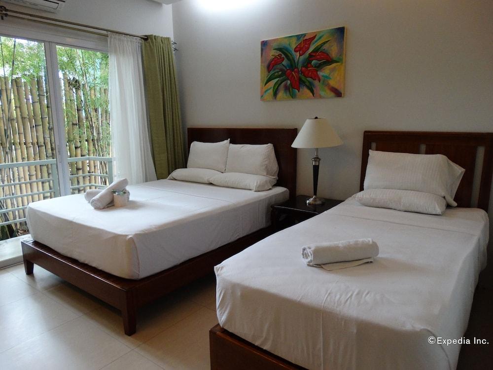 Greenspace Palawan Hotel - Room