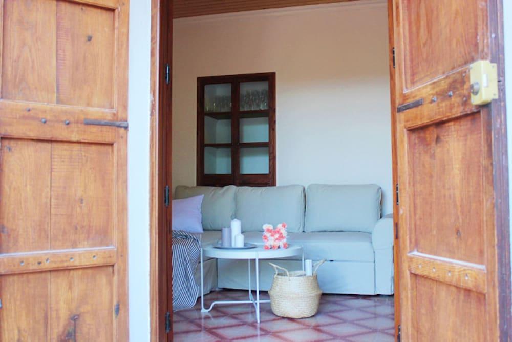 Villa Can Vicent Tixedo - Living Room