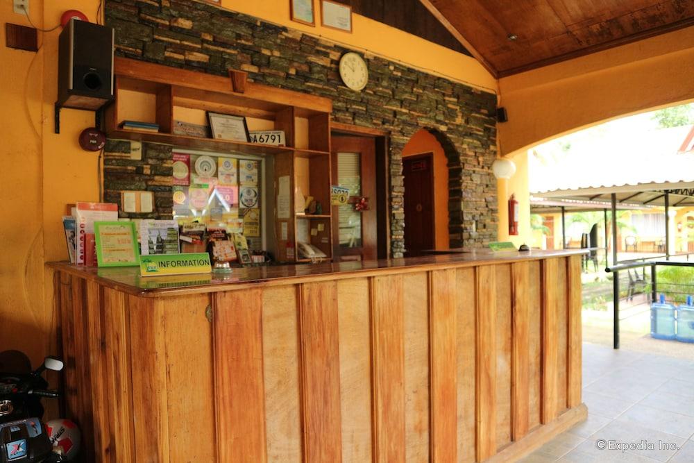 Villa Manuel Tourist Inn - Reception