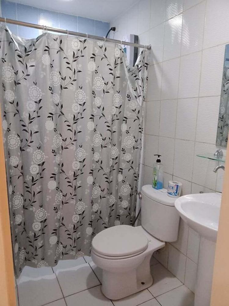 Marianne Home Inn - Bathroom