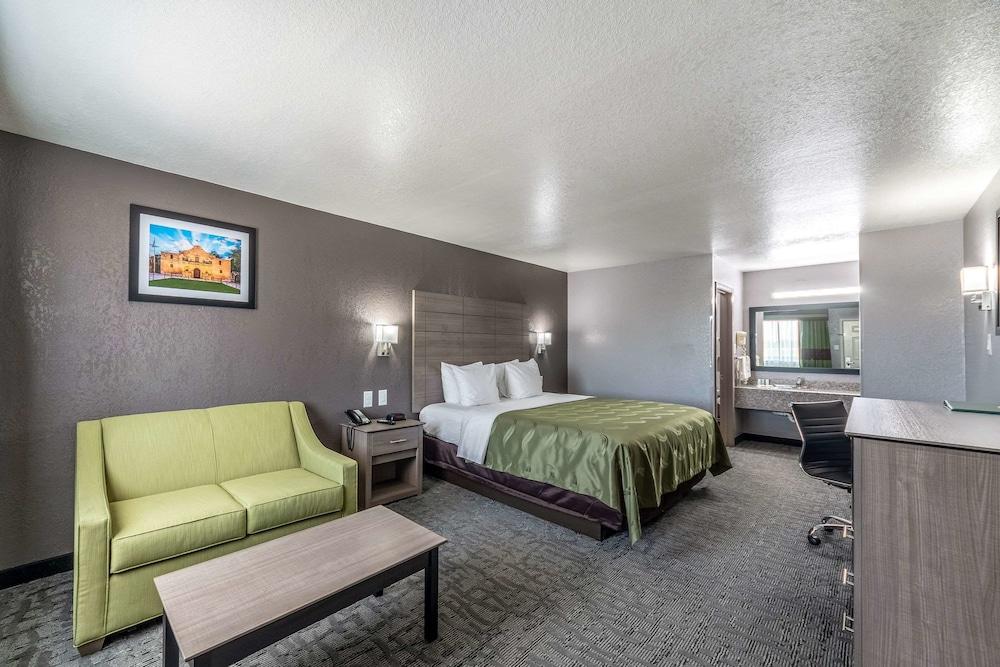 Quality Inn I-10 East near Frost Bank Center - Featured Image