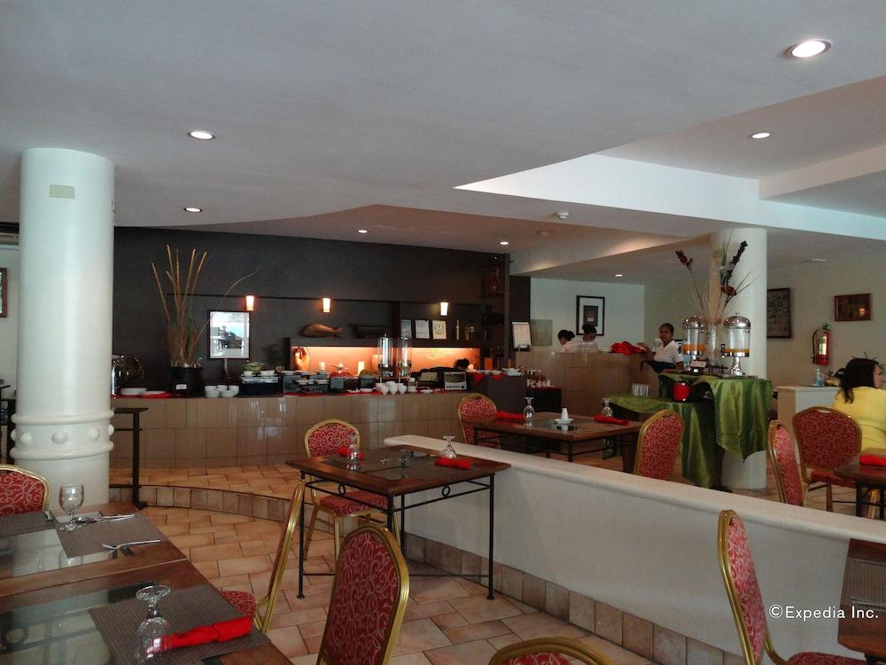 Citystate Asturias Hotel Palawan - Lobby Lounge