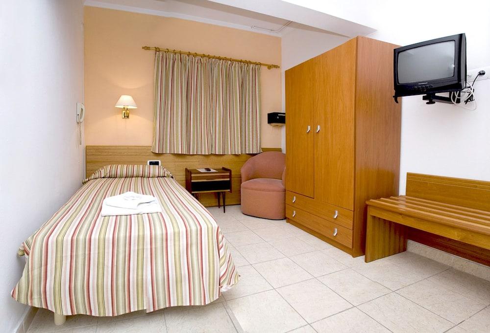 Hotel Vedrá - Room