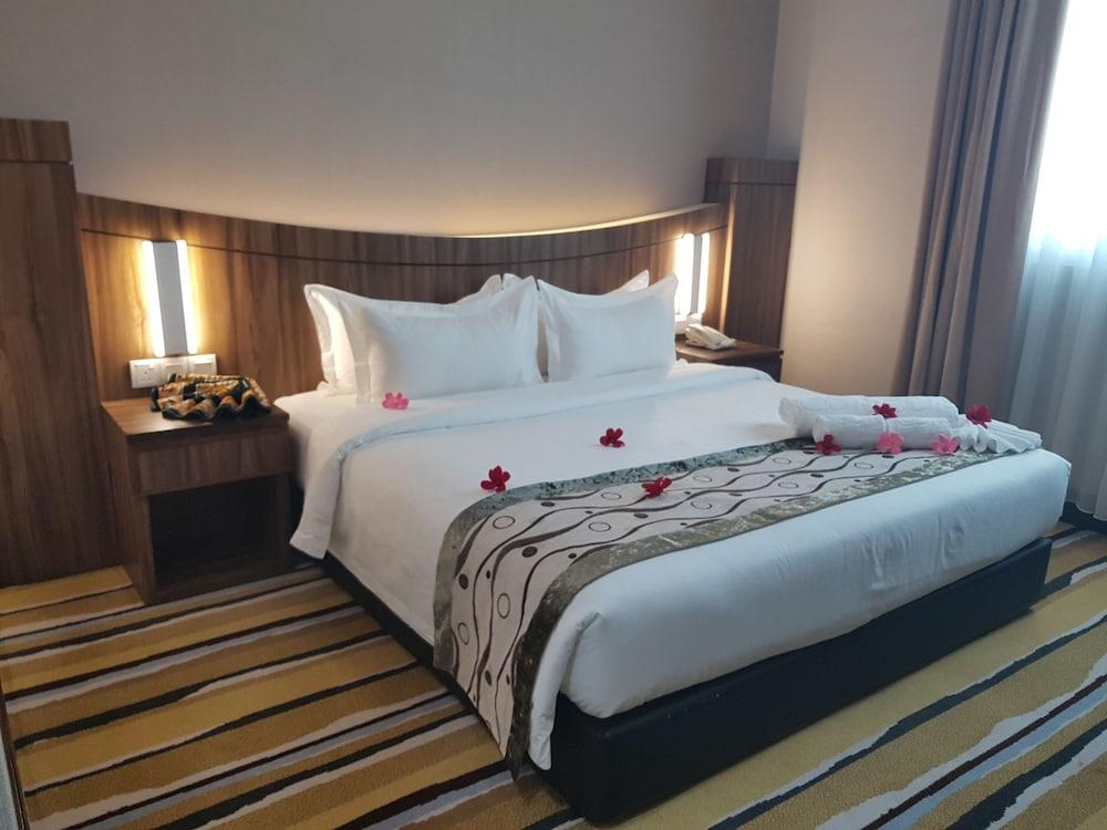 Nova Hotel Miri - Room