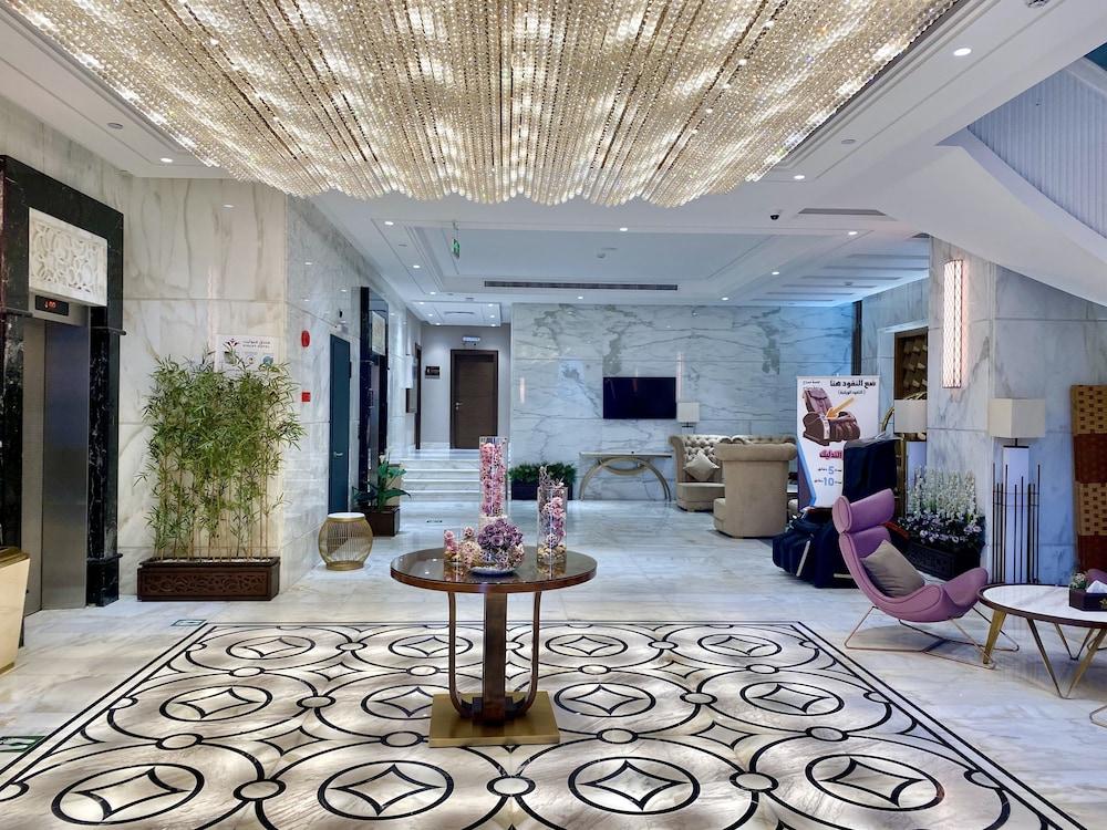 Violet Al Shisha Hotel - Featured Image