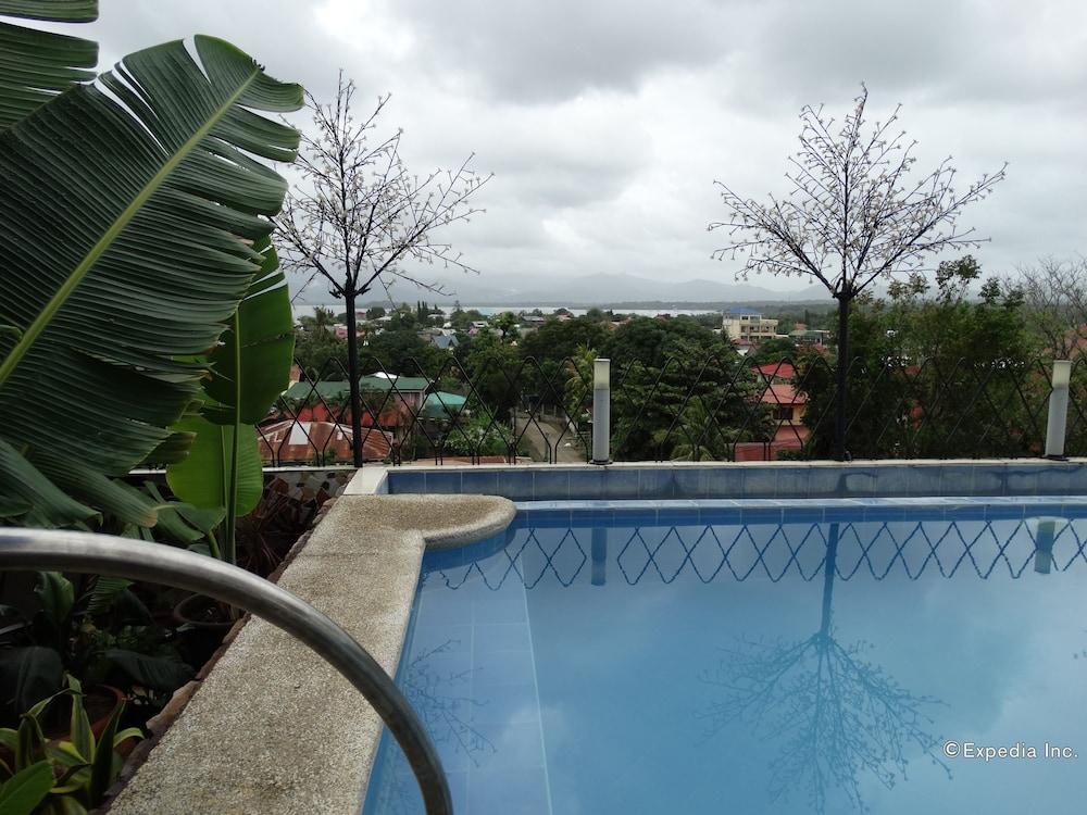 Grande Vista Hotel - Outdoor Pool