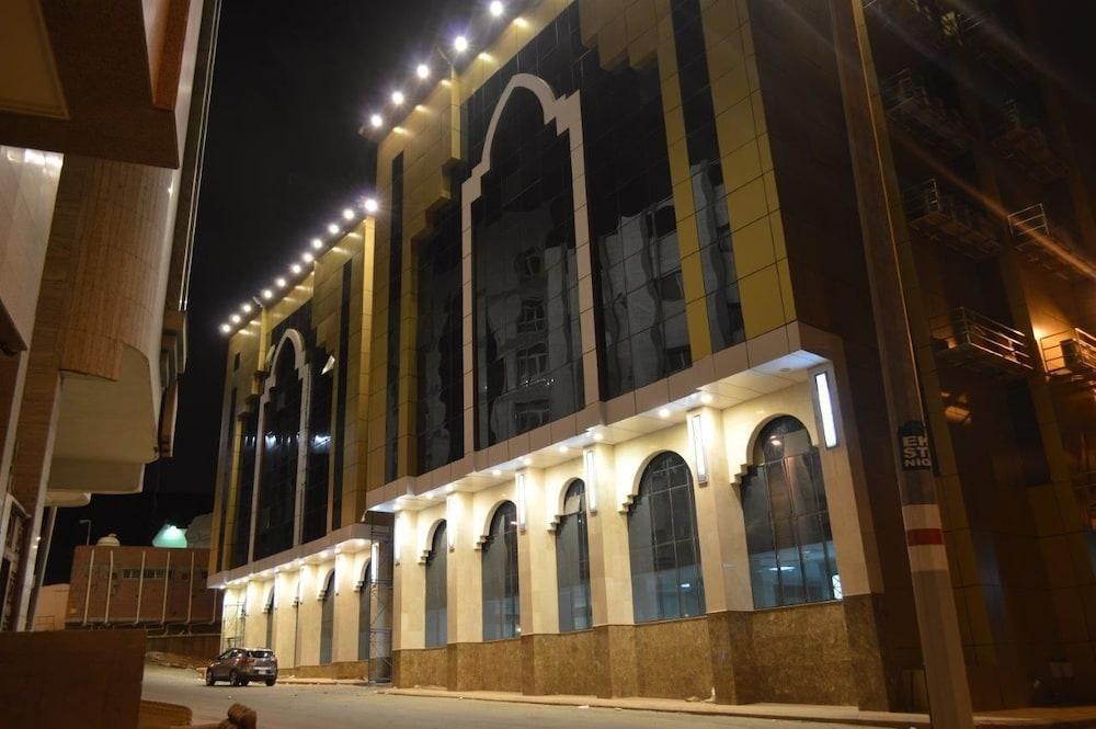 Al Refa Reea Bakhsh Hotel - Featured Image