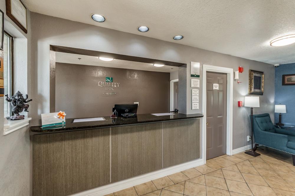 Quality Inn I-10 East near Frost Bank Center - Check-in/Check-out Kiosk