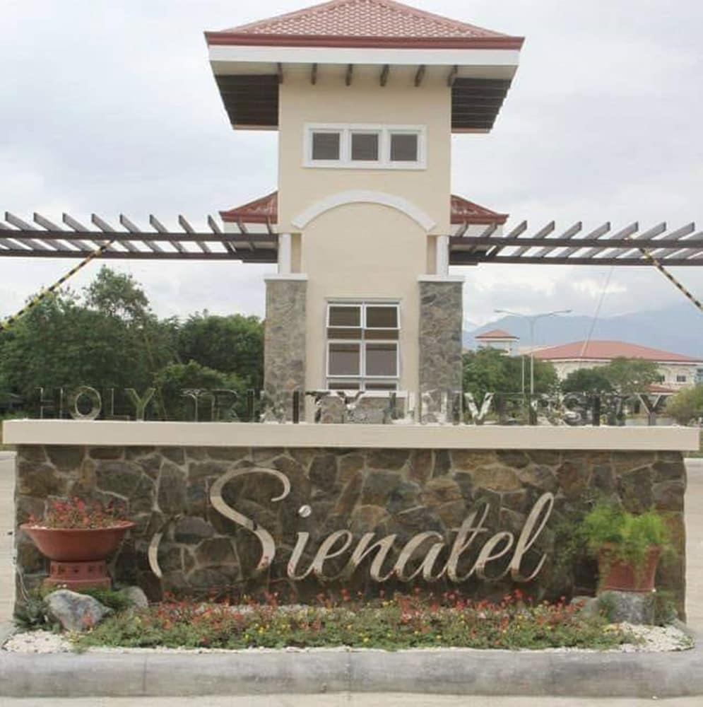 Sienatel HTU Training Hotel - Exterior detail