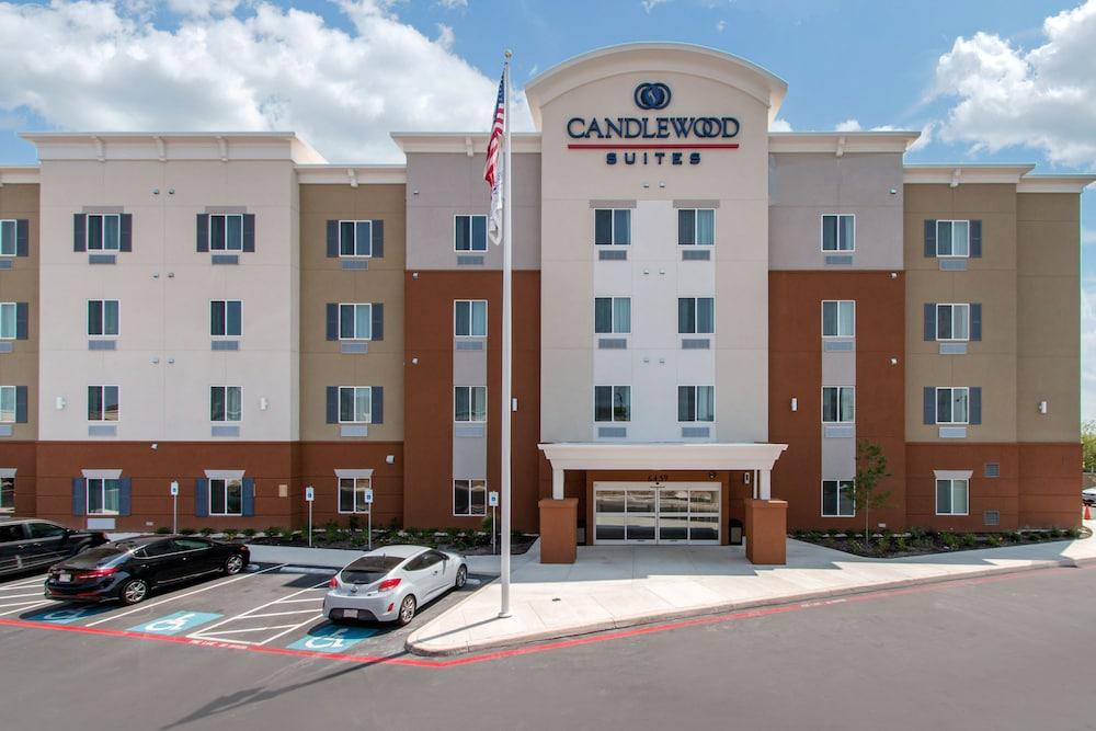 Candlewood Suites San Antonio Lackland AFB Area, an IHG Hotel - Featured Image