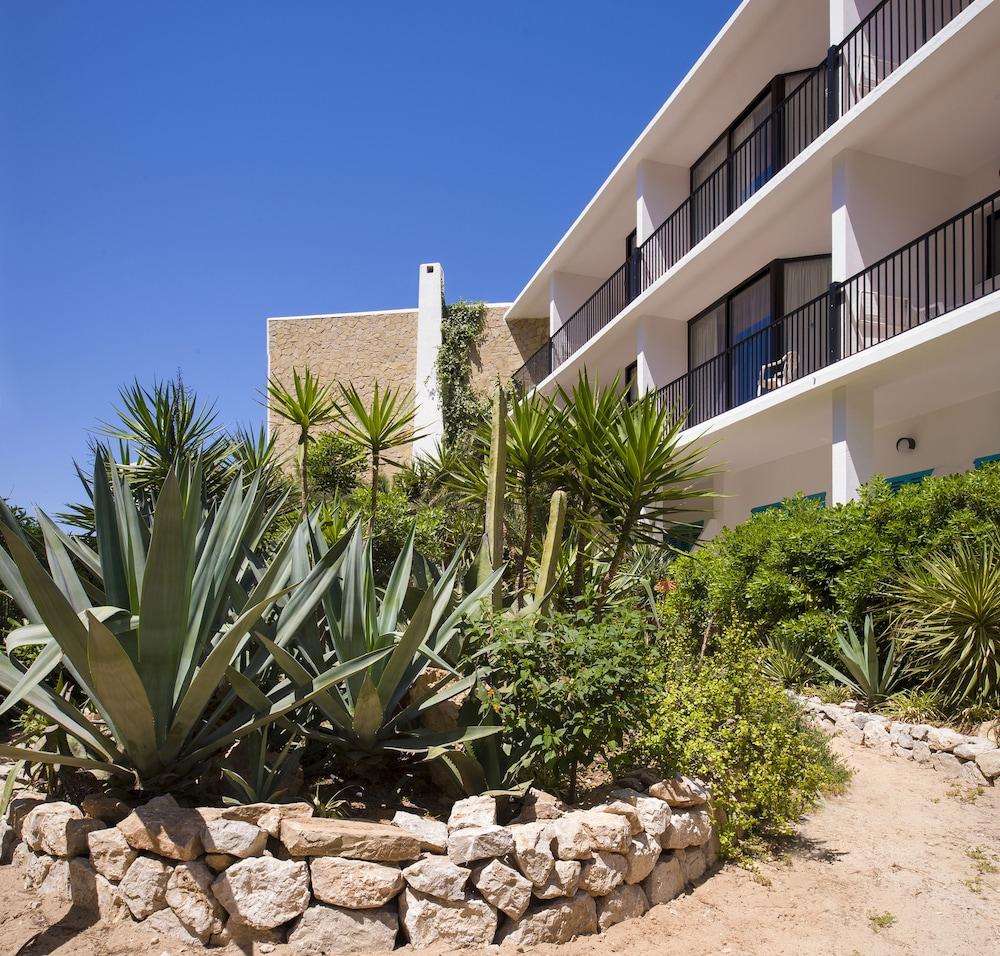 Hotel Osiris Ibiza - Property Grounds