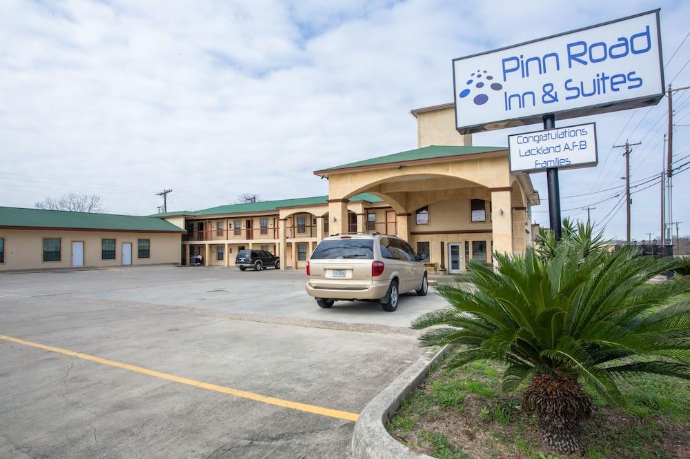 Pinn Road Inn and Suites - Featured Image