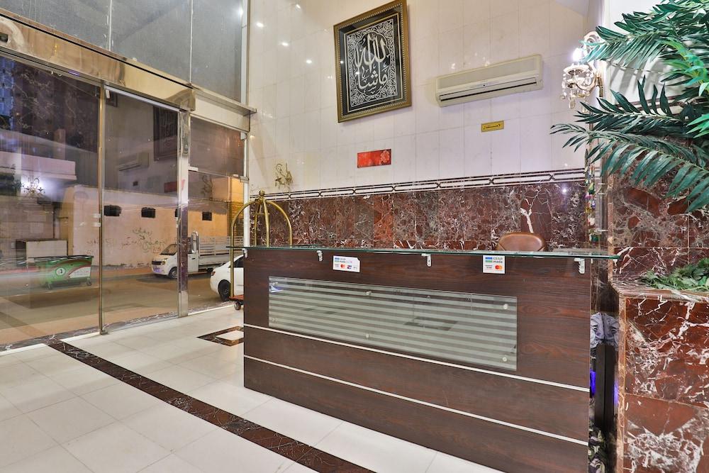 OYO 376 Abdu Samad Al Sadawi Hotel 1 - Reception